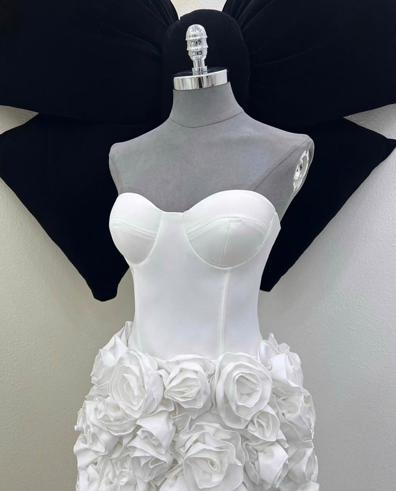 Chanelle Flower Mini Dress In White