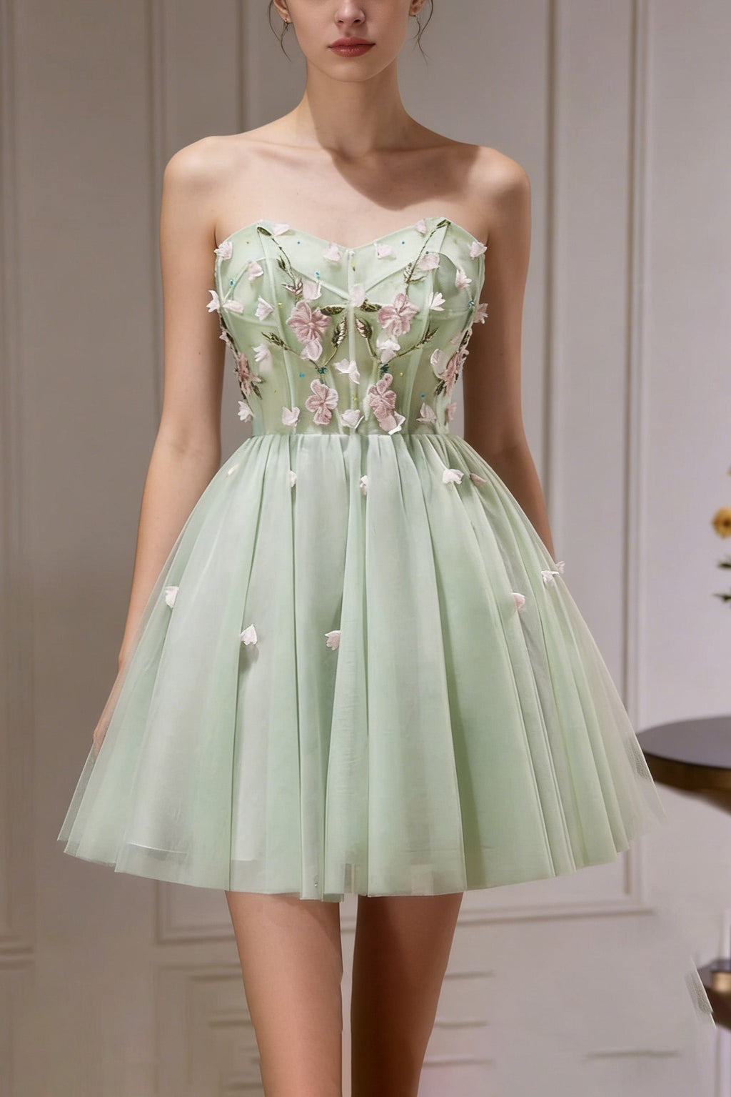 A-Line Tulle Beads Green mini Prom Dress