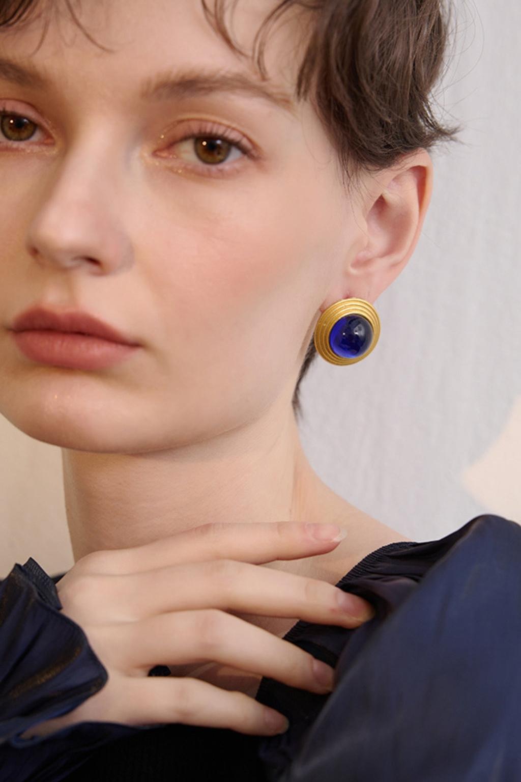 BLUE WESTERN CRYSTAL EARRINGS