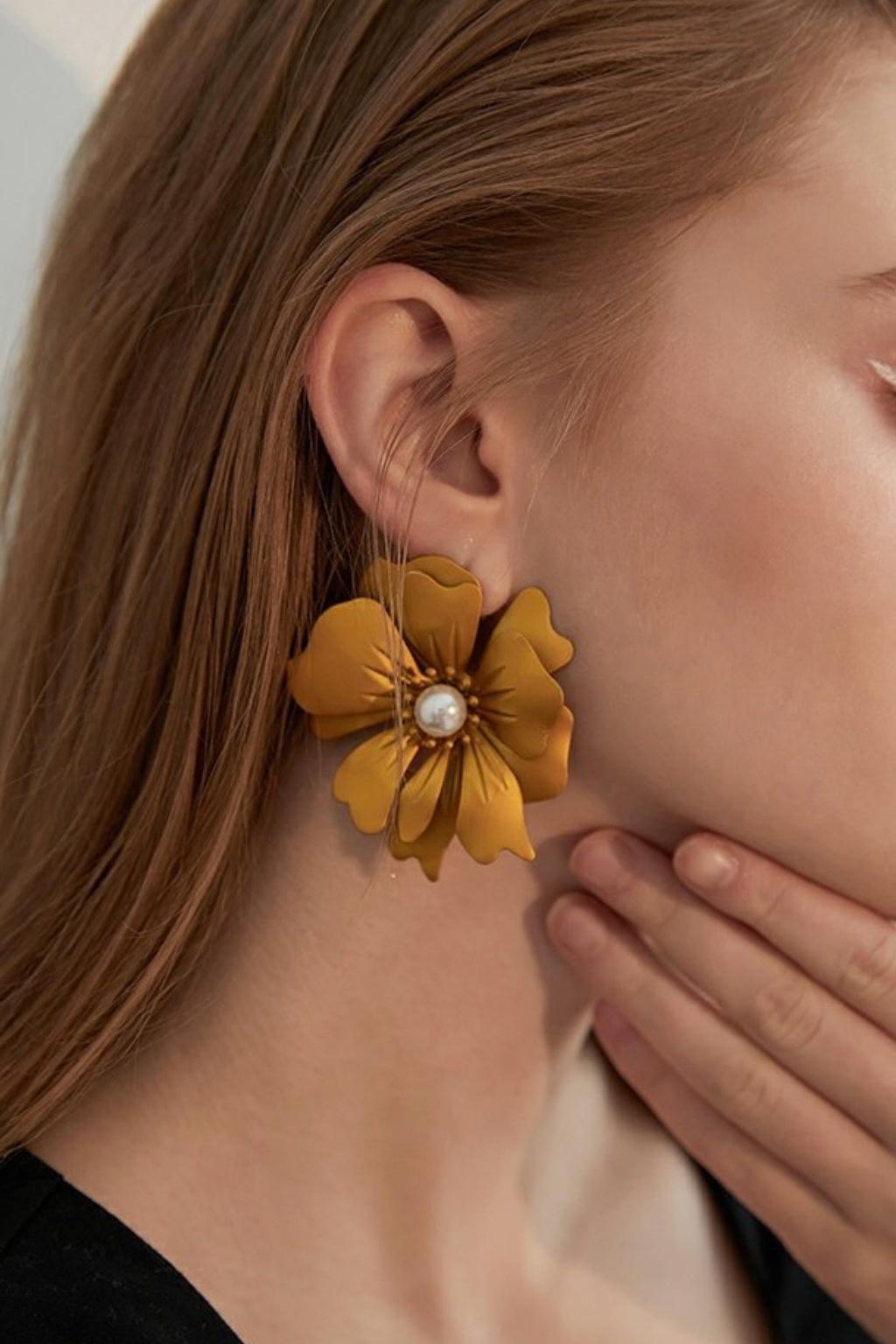 BROWN PETAL ALLOY EARRINGS