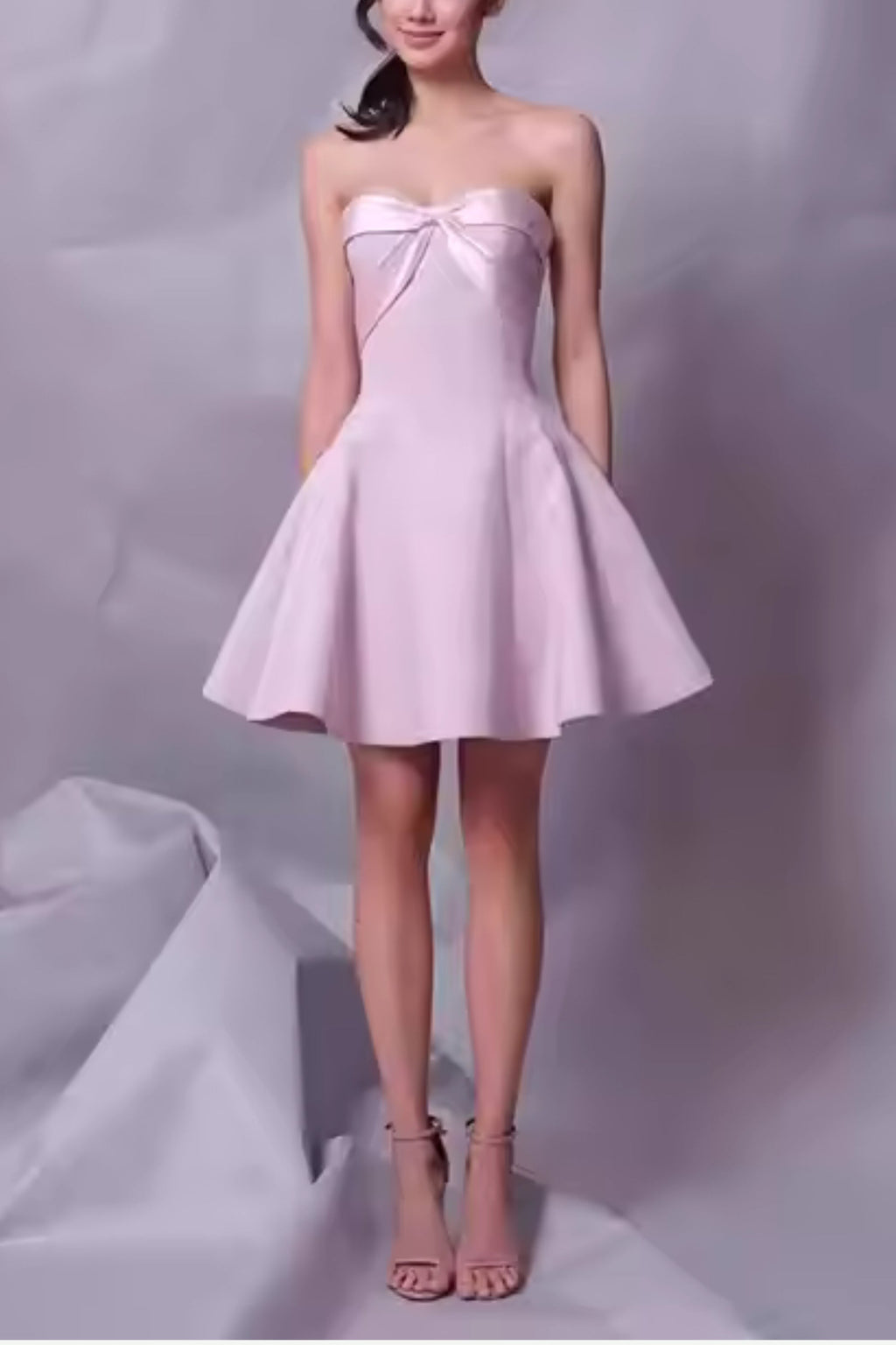 BOW STRAPLESS MINI DRESS IN PINK