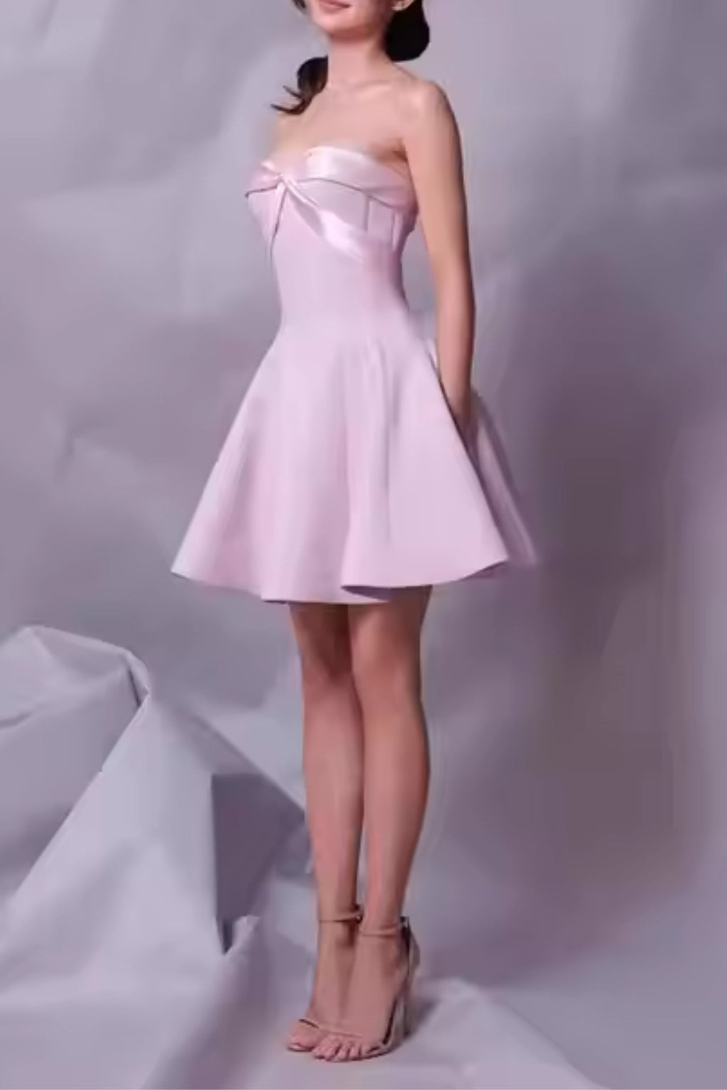 BOW STRAPLESS MINI DRESS IN PINK