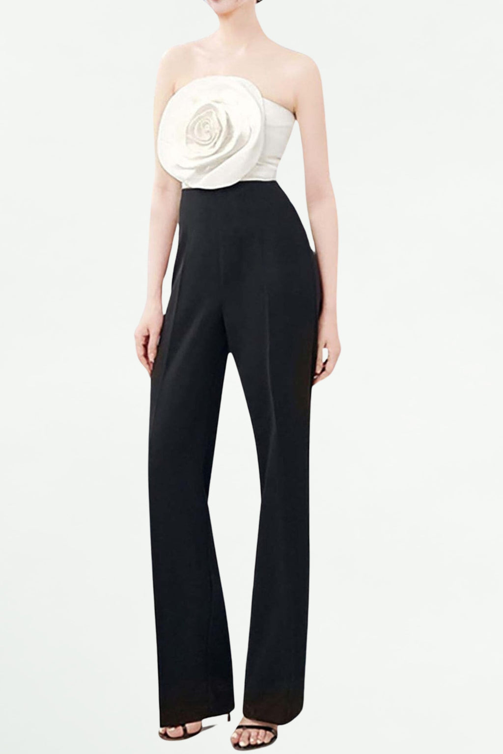 3D FLOWER STITCHING JUMPSUIT IN BLACK