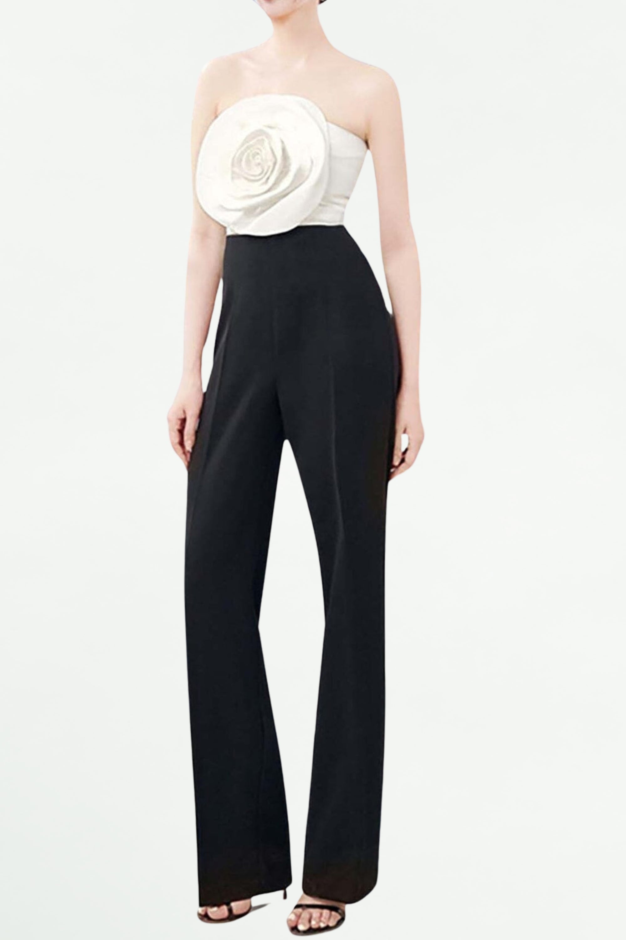 3D FLOWER STITCHING JUMPSUIT IN BLACK