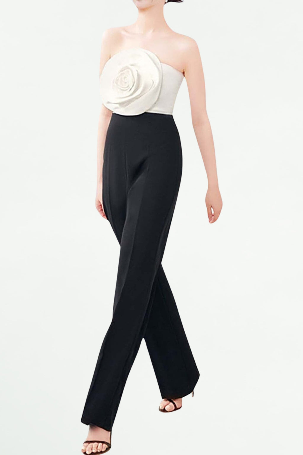 3D FLOWER STITCHING JUMPSUIT IN BLACK