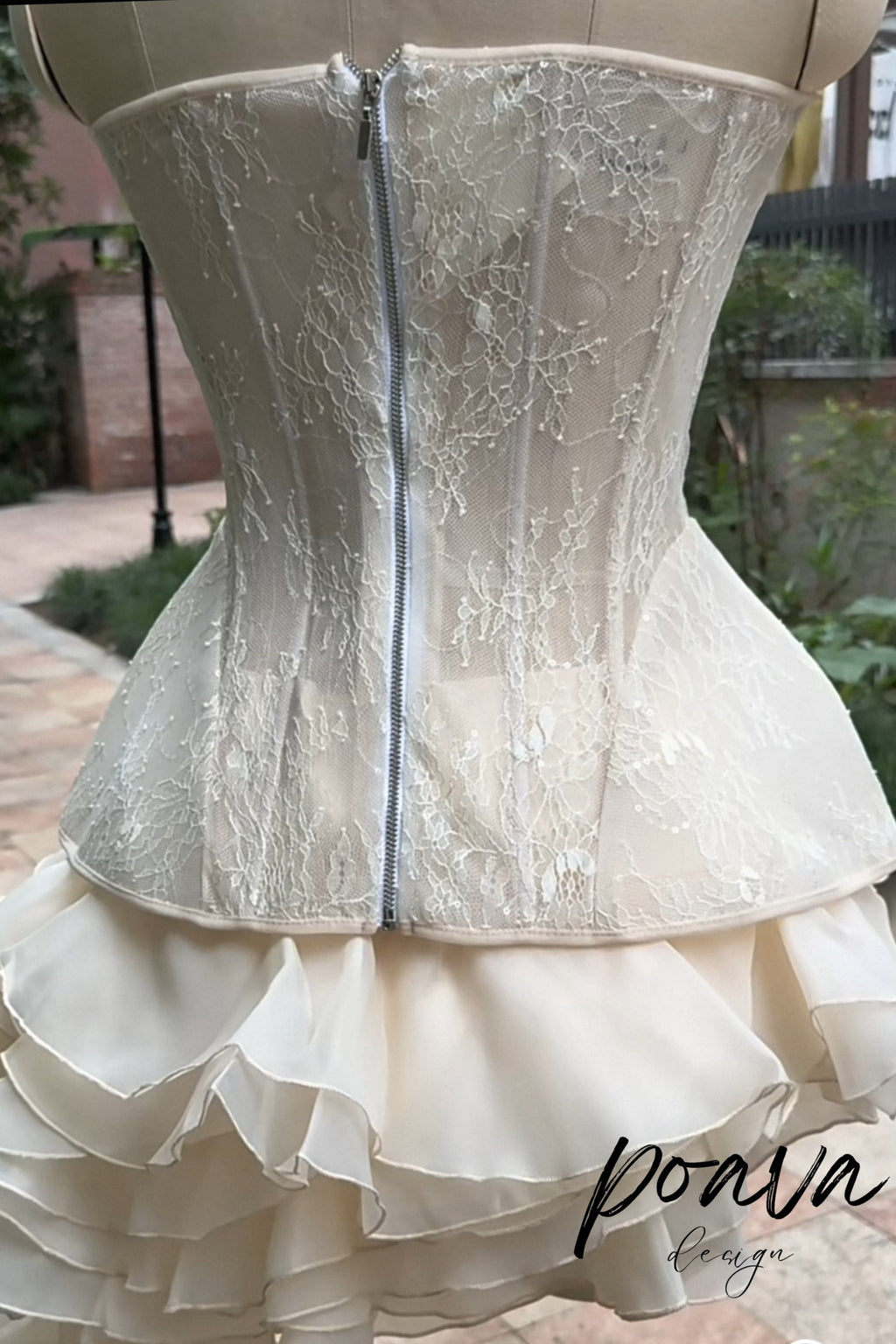 Irregular Petal Lace Bodycon Mini Skirt Set In Beige