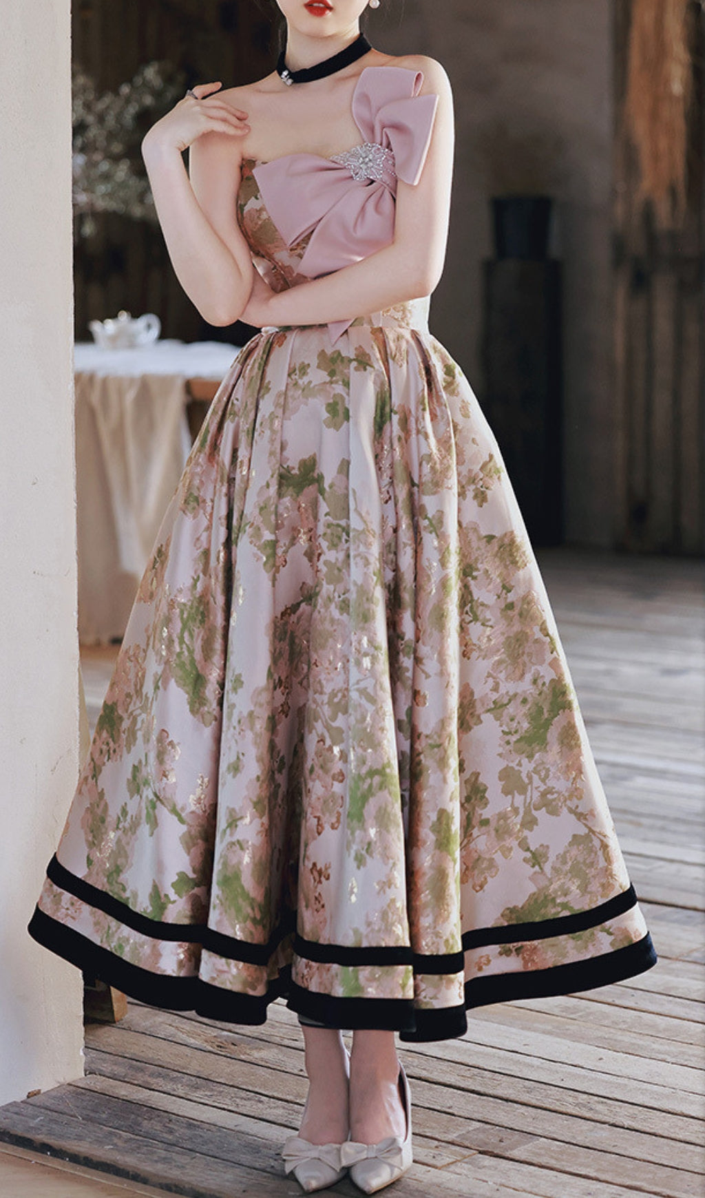 PINK BOW STRAPLESS FLORAL DRESS