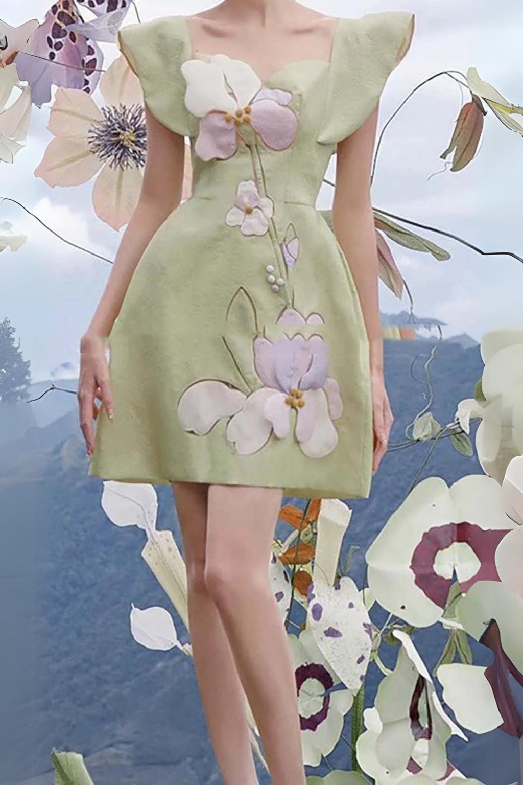 3D FLOWER BUTTERFLY SLEEVE MINI DRESS IN MINT