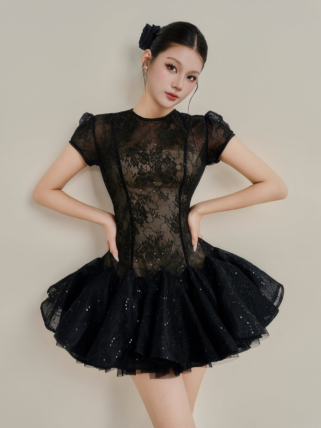 kelly sequin lace puffy mini dress in black