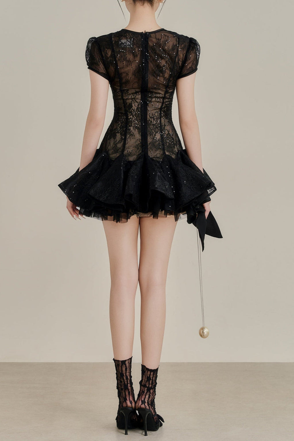 kelly sequin lace puffy mini dress in black