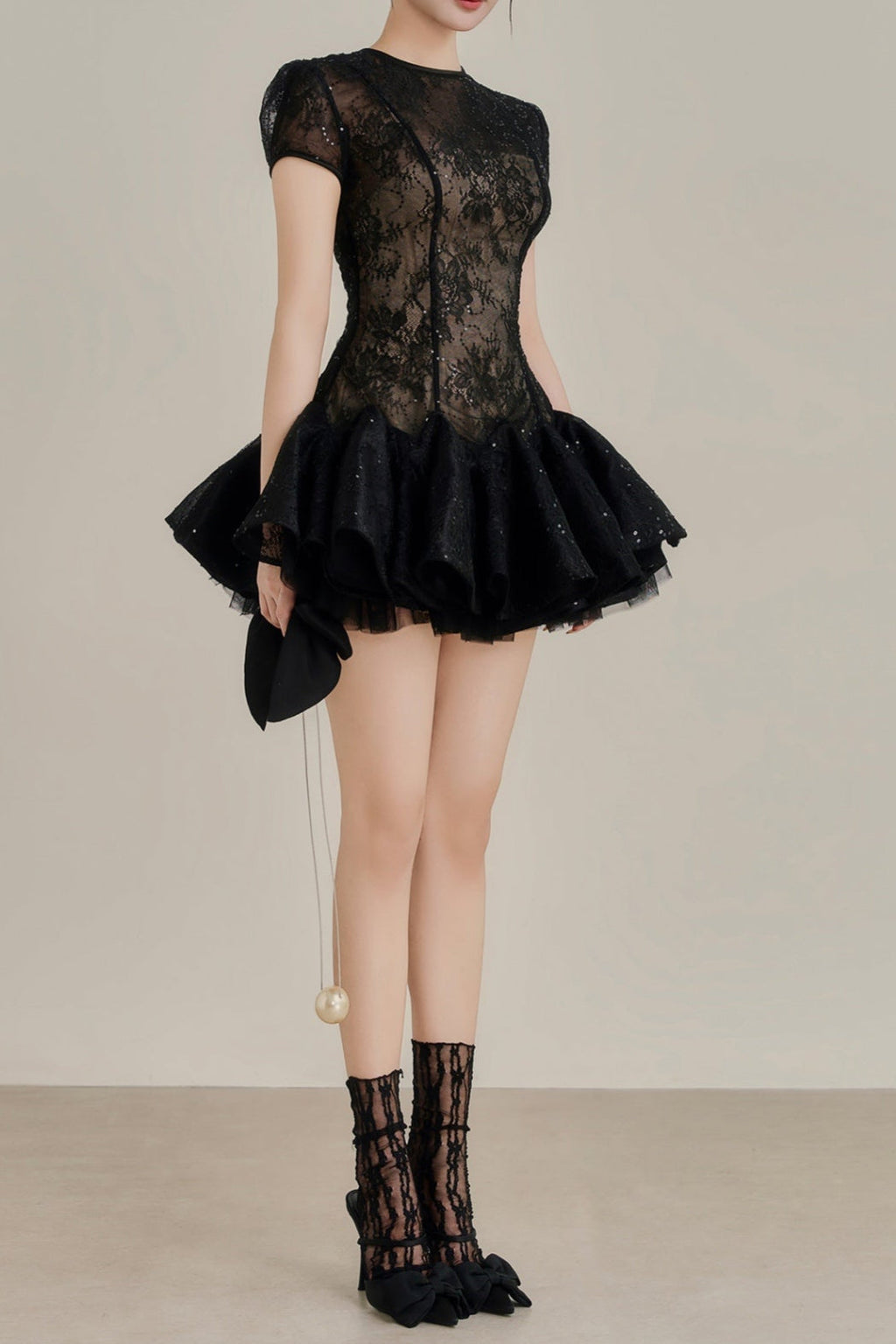 kelly sequin lace puffy mini dress in black