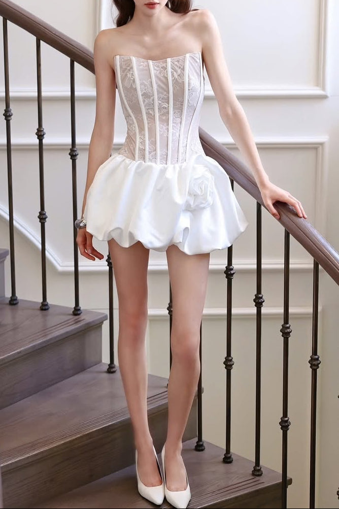 Flower bud puffy strapless mini dress in white