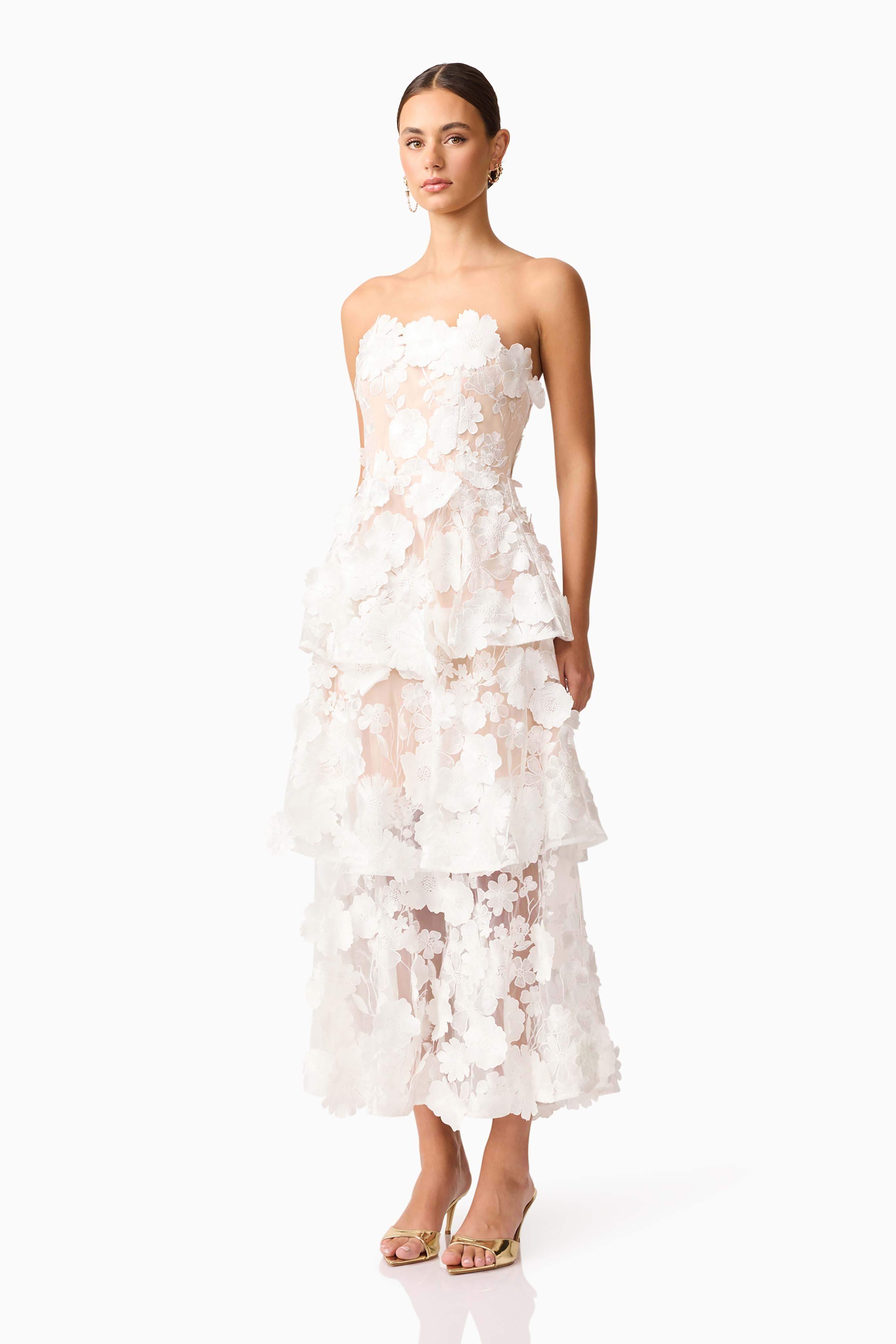 Selene 3D flower Tiered Maxi Dress In White