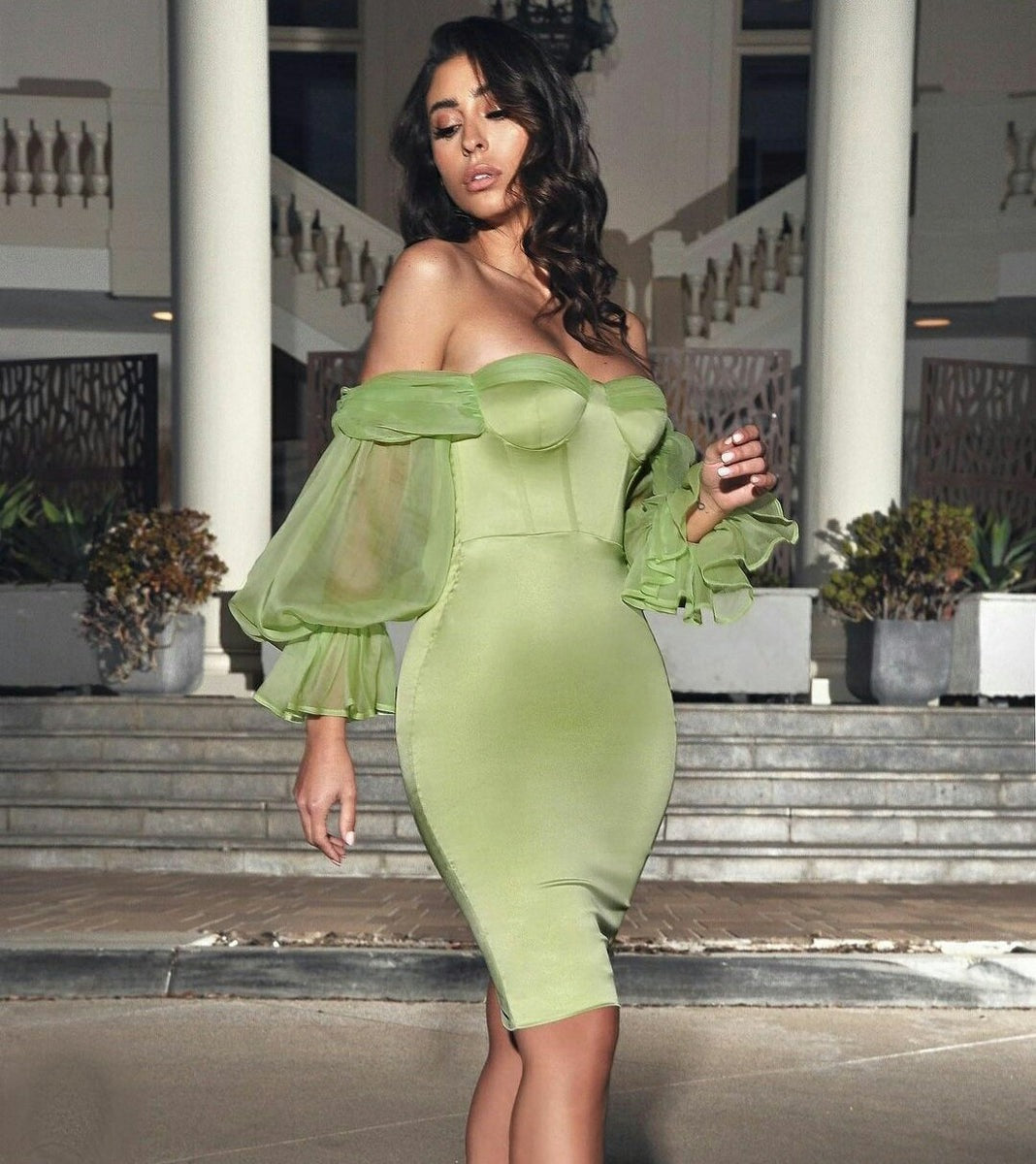 Satin strapless Puff Sleeve mini Dress in mint