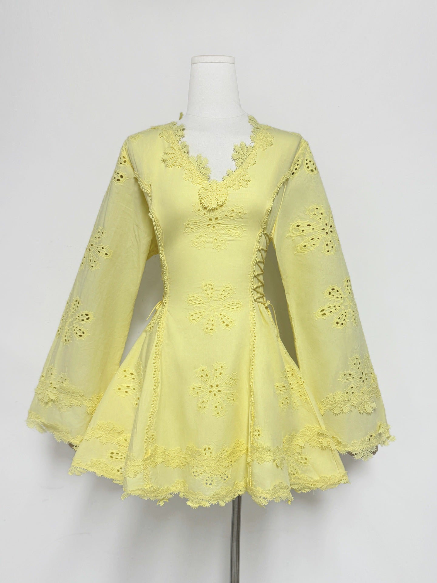 Flower embroidery hollow mini dress in white