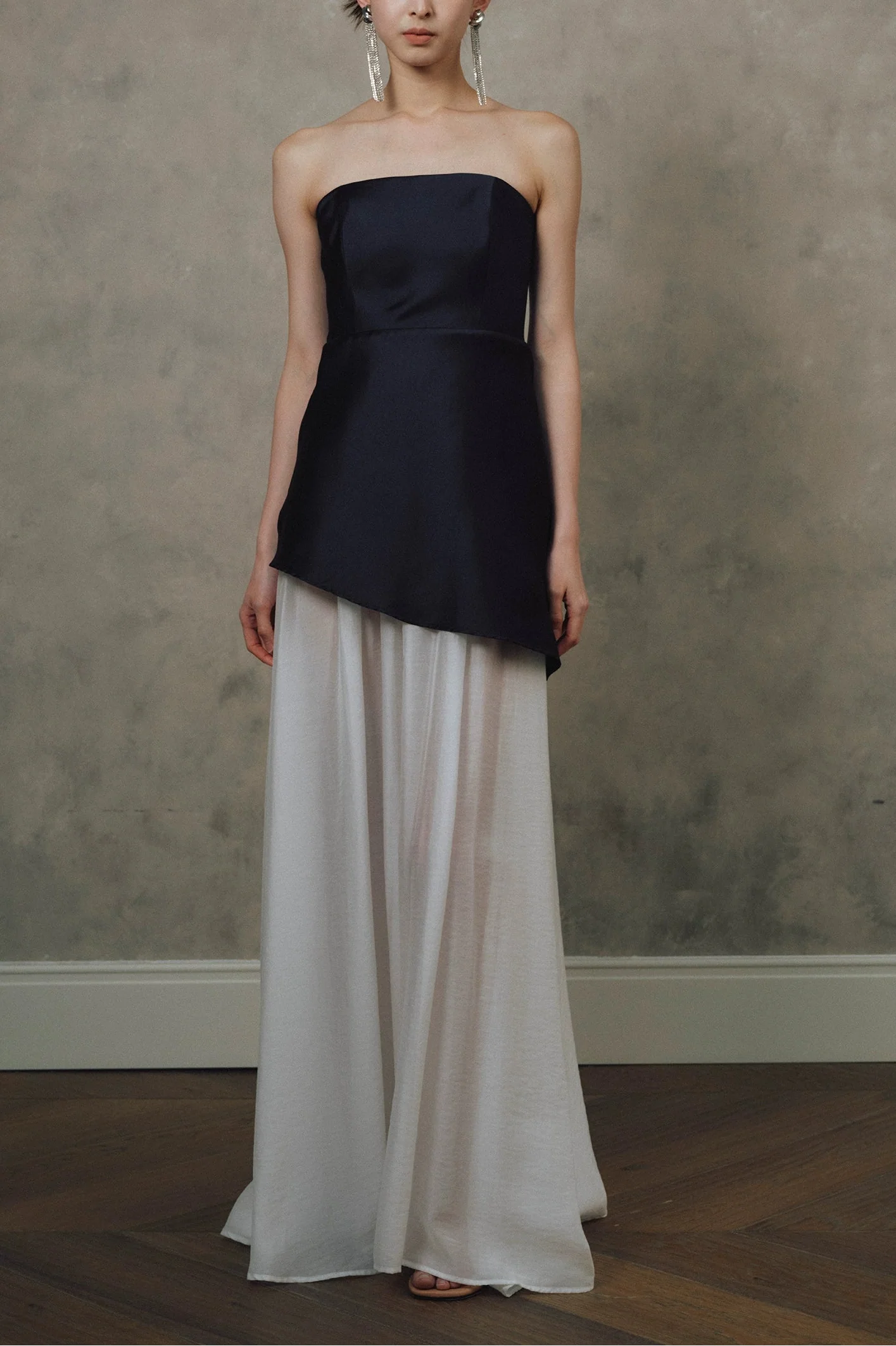 satin Spliced tulle  strapless maxi dress in black and white