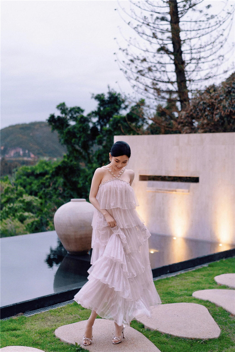 Mera Sleeveless Diamond Chain Cake evening Dress