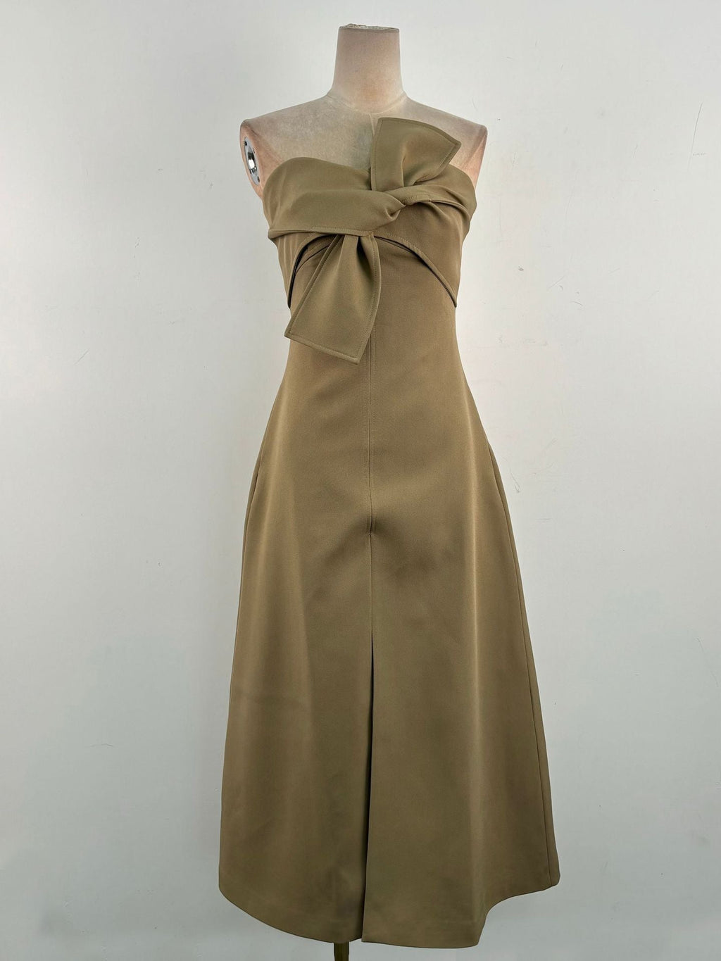 alberta bowknot strapless slit midi dress in grey green