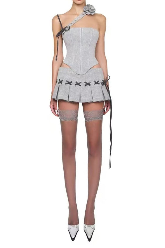 ASYMMETRICAL CROP TOP MINI PLEATED SKIRT