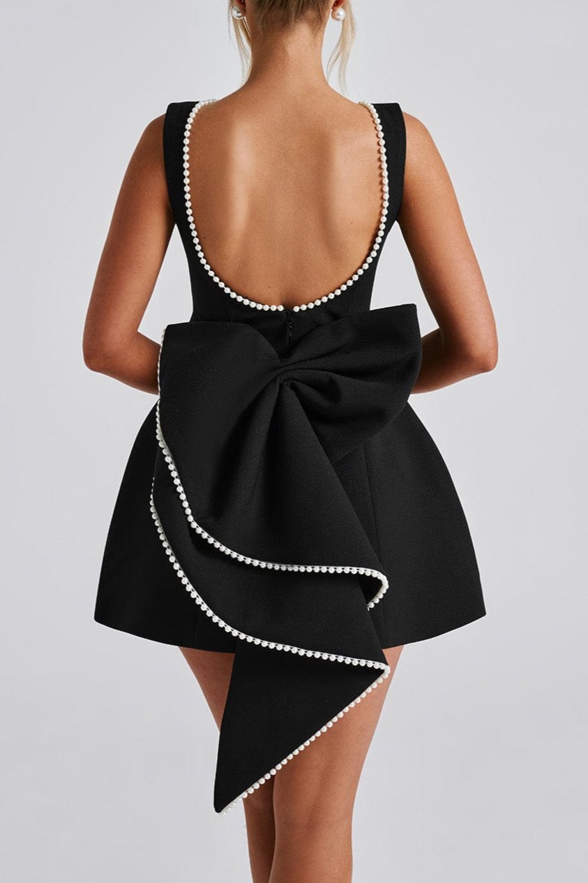 TRISTA BOWKNOT PEARL BACKLESS MINI DRESS IN BLACK