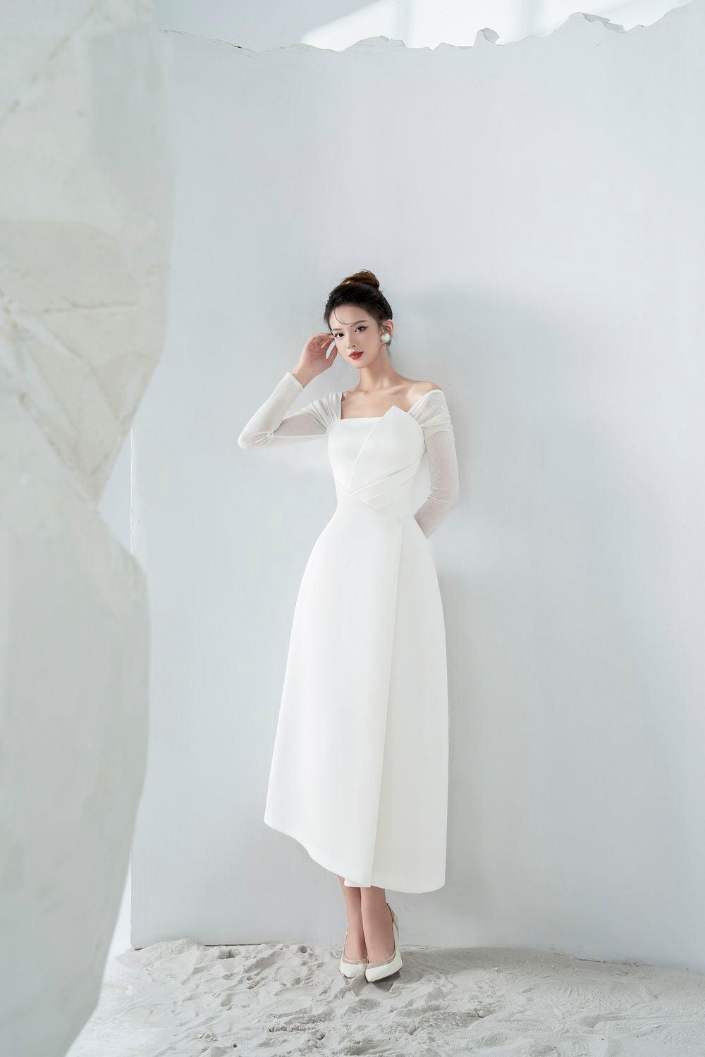 Evie Asymmetric Off-Shoulder Spandex Taffeta Midi Dress